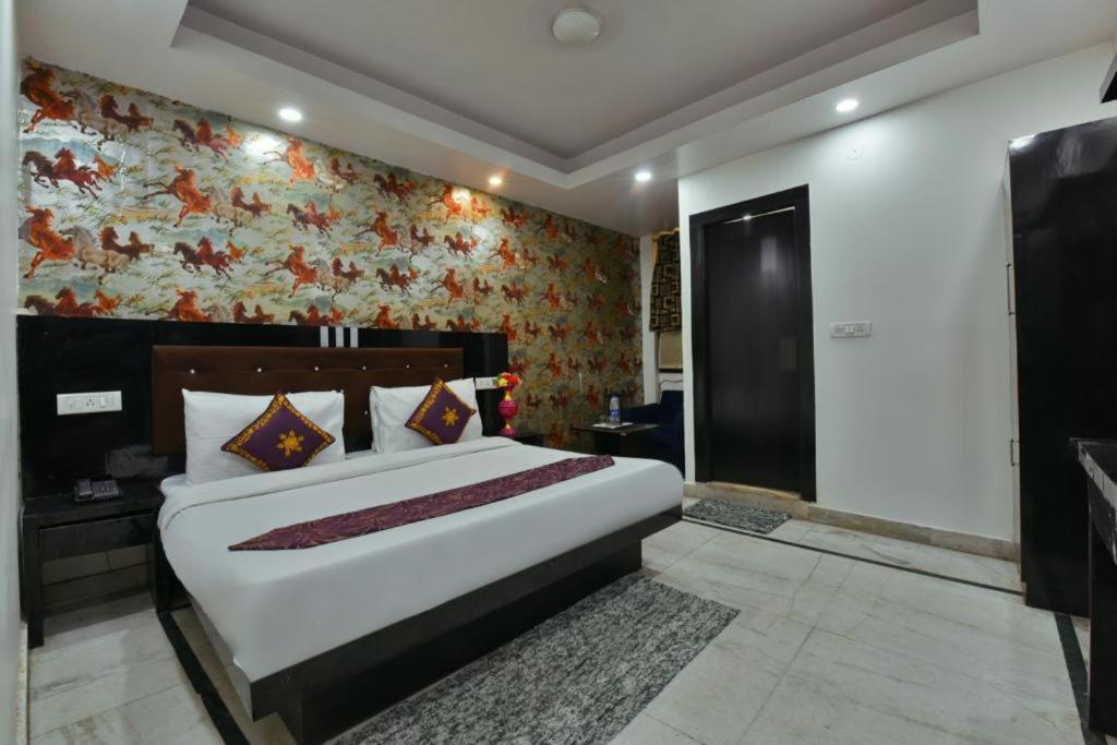 Hotel Shiva International Near By Igi Airport New Delhi Bagian luar foto