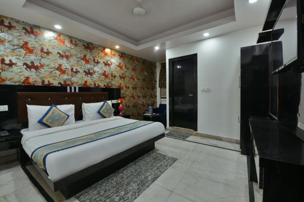 Hotel Shiva International Near By Igi Airport New Delhi Bagian luar foto