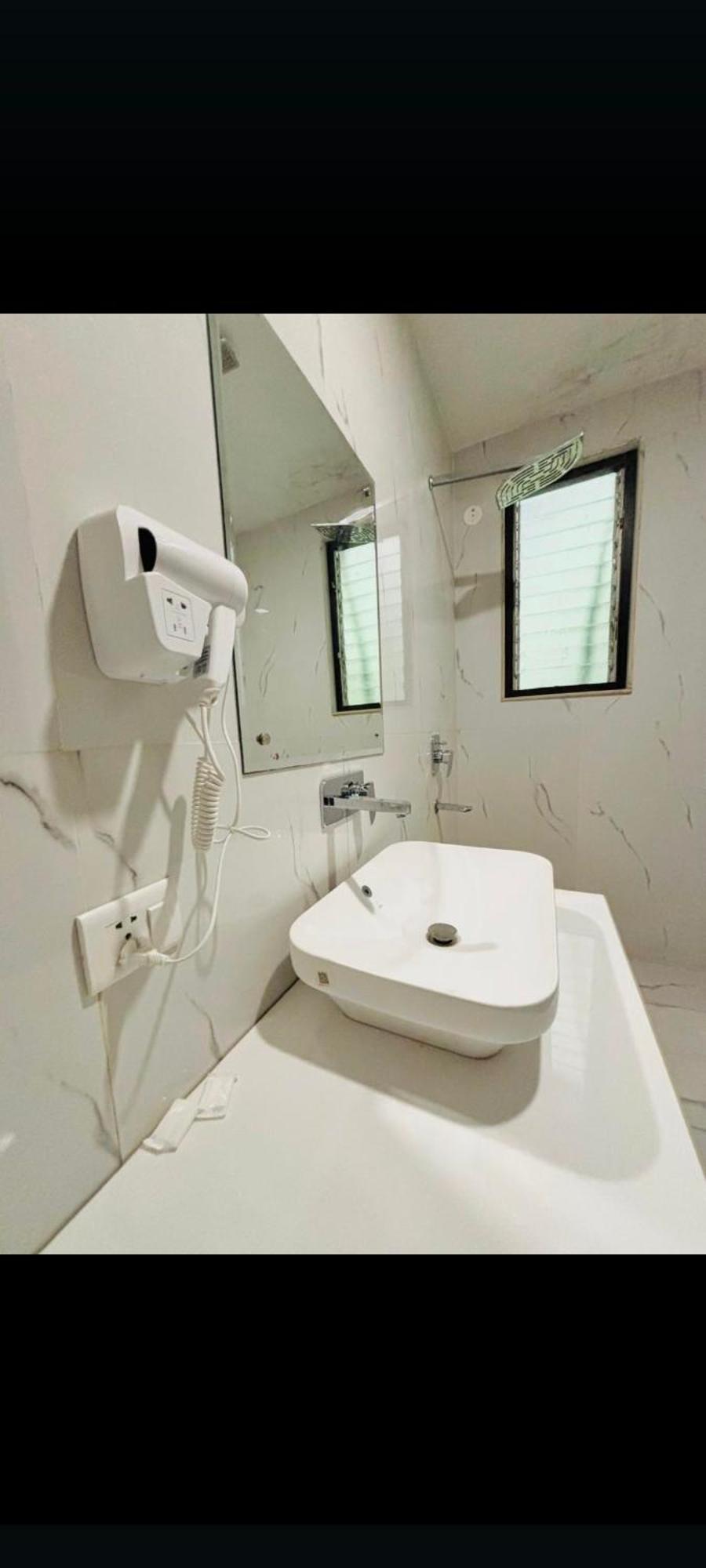 Hotel Shiva International Near By Igi Airport New Delhi Bagian luar foto